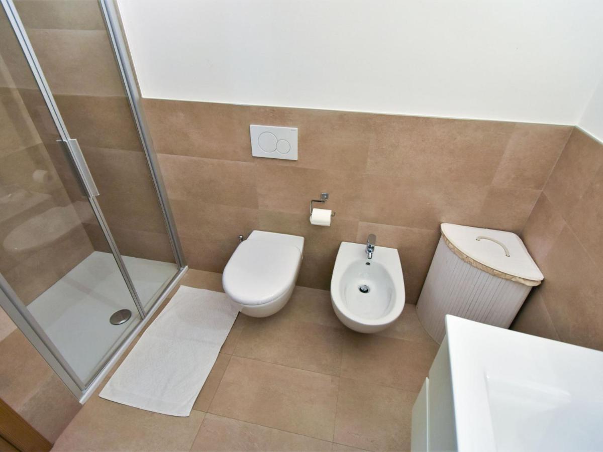 Astoria By Interhome *