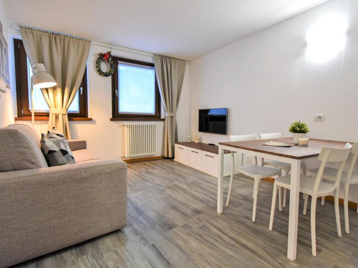 Astoria By Interhome